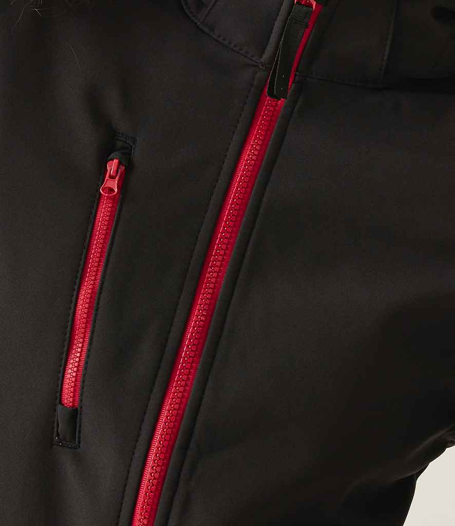 Black/Classic Red